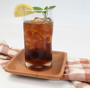 http://www.recipetips.com/images/recipe/beverages/long_island_iced_tea.jpg