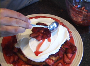how to make strawberry shortcake Video